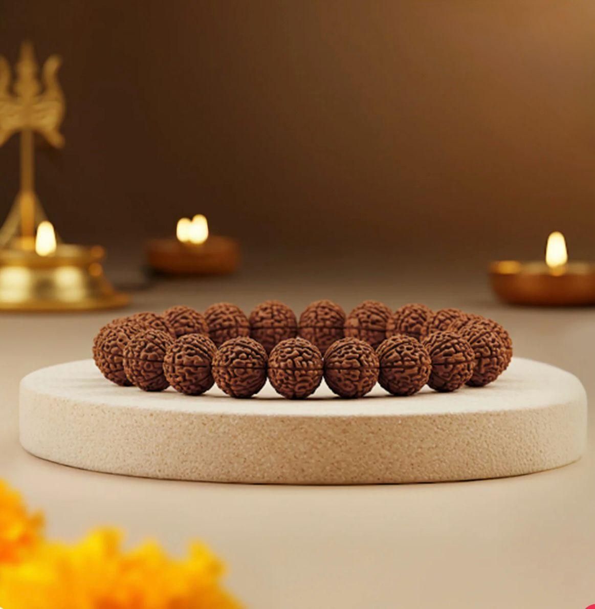 5 Mukhi Rudraksha Spiritual Bracelet | Natural Beads | Unisex | Free Size | Pack of 1